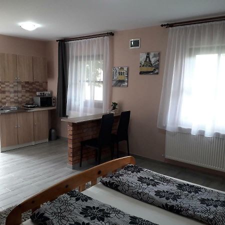 Aquatherma Apartman Sárospatak Buitenkant foto