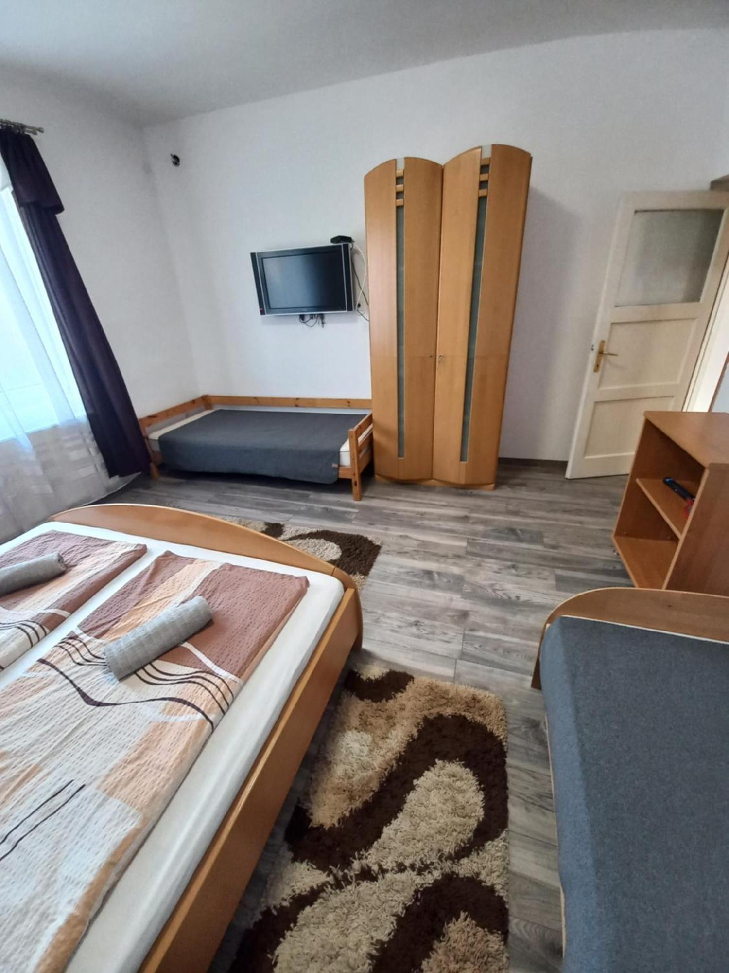 Aquatherma Apartman Sárospatak Buitenkant foto