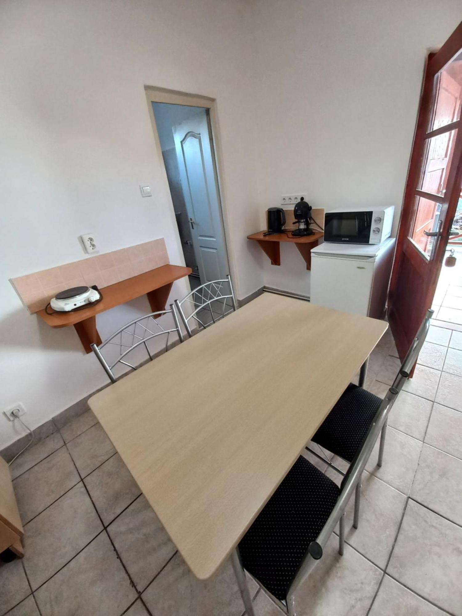 Aquatherma Apartman Sárospatak Buitenkant foto