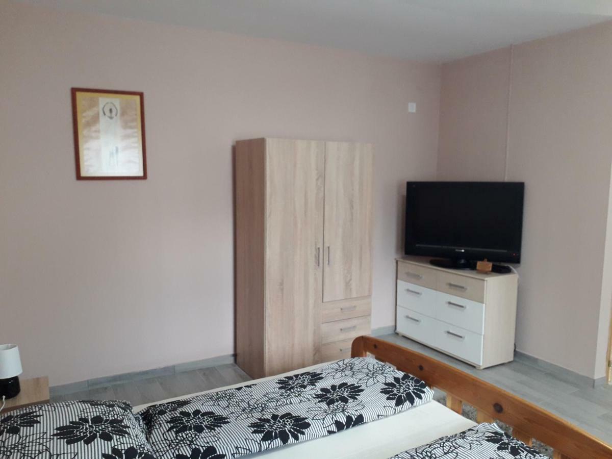 Aquatherma Apartman Sárospatak Buitenkant foto