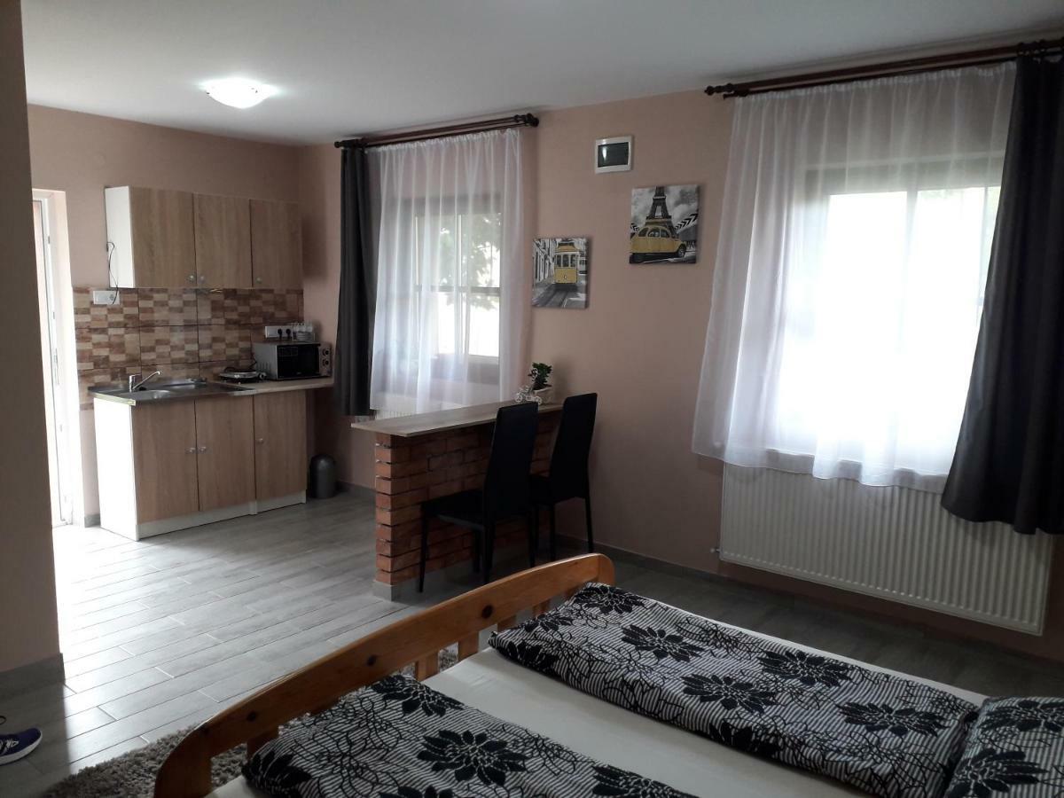 Aquatherma Apartman Sárospatak Buitenkant foto